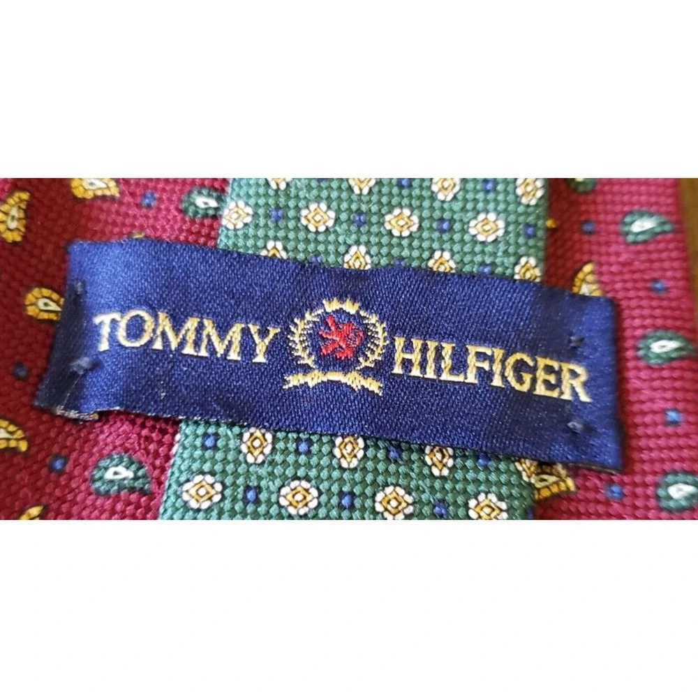 Tommy Hilfiger Mens Burgundy Light Blue and Yellow Diamond Pattern Necktie Tie
